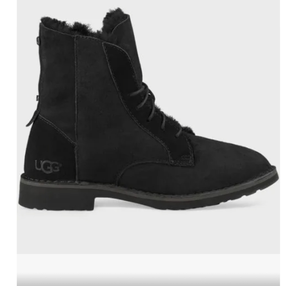 🏂UGG Quincy sheepskin boots